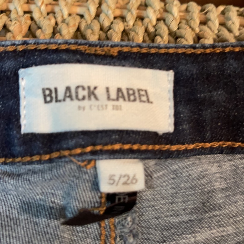 Jeans - Picture 5 of 6